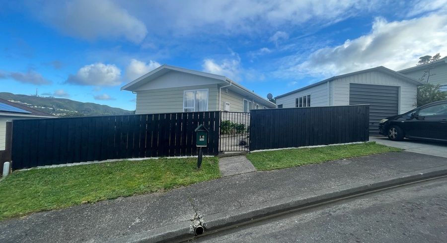  at 16 Evesham Place, Newlands, Wellington, Wellington