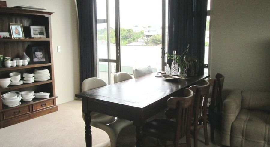  at 301/3 Morningside Drive, St Lukes, Auckland