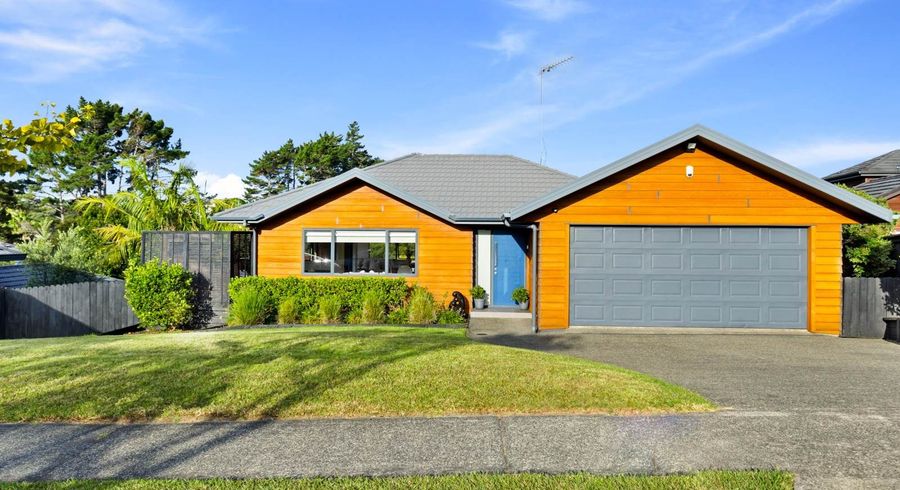  at 126 Te Wharau Drive, Greenhithe, North Shore City, Auckland