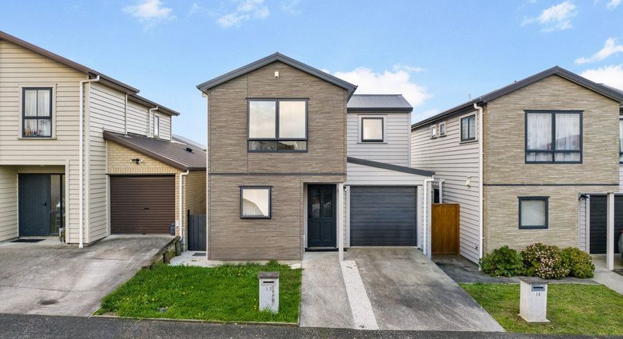  at 12 Kuparu Street, Weymouth, Manukau City, Auckland