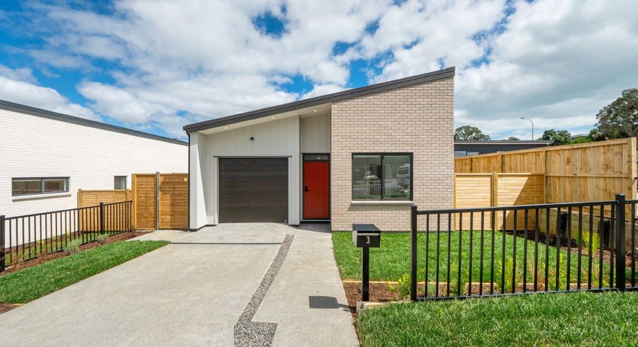  at 3 Kakahi Road, Beachlands, Manukau City, Auckland