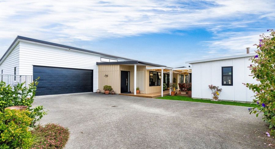  at 6 Kingi Te Ahoaho Place, Otaki, Kapiti Coast, Wellington