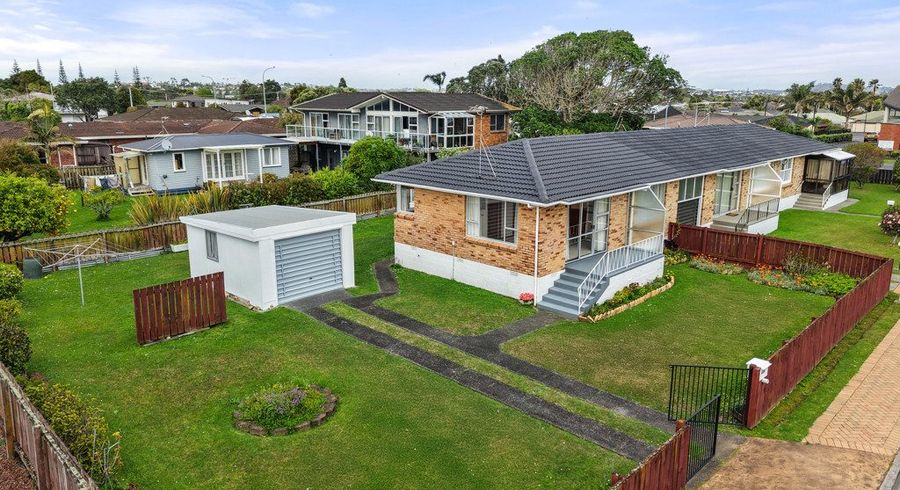  at 3/26 Moana Avenue, Orewa, Rodney, Auckland