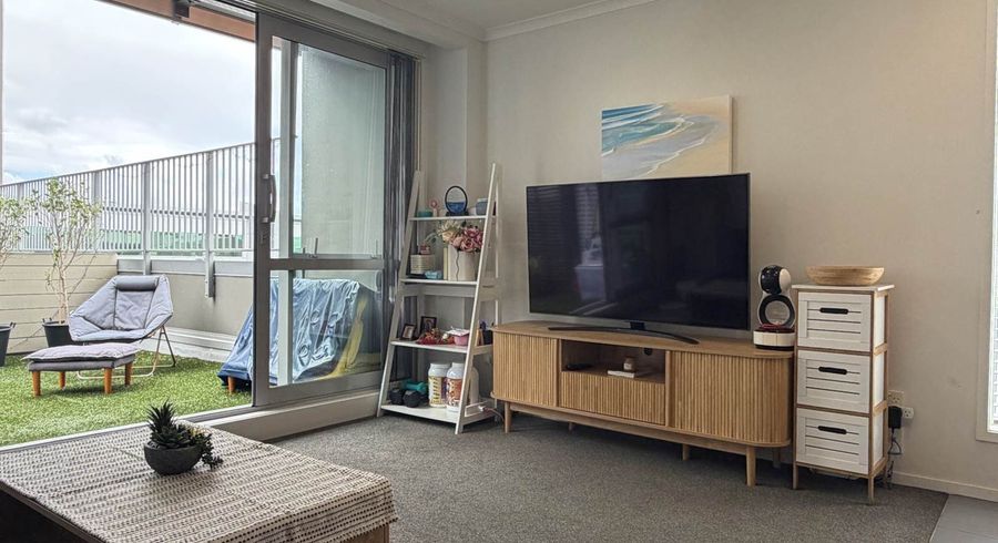  at 2N/20 Charlotte Street, Eden Terrace, Auckland City, Auckland