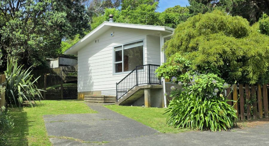  at 3A Spruce Grove, Ranui Heights, Porirua, Wellington