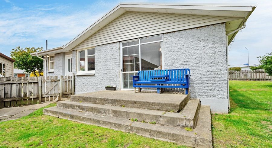  at 4 Rothesay Place, Rockdale, Invercargill