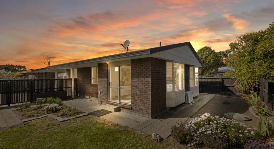  at 2/166 Rocking Horse Road, Southshore, Christchurch City, Canterbury