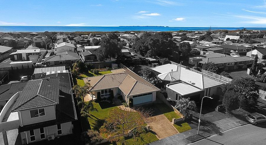  at 31 Blake Boulevard, Papamoa Beach, Papamoa