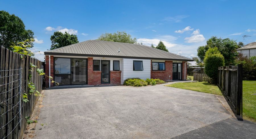  at 8 Hilliard Place, Leamington, Cambridge