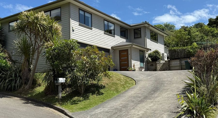  at 8 Abbey Way, Whitby, Porirua, Wellington