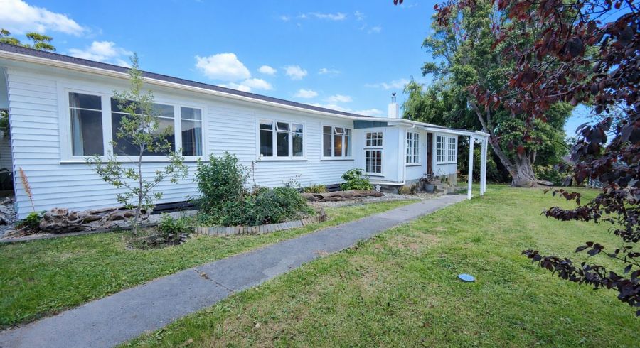  at 5 Iwiroa Terrace, Durie Hill, Whanganui, Manawatu / Whanganui