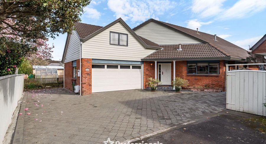  at 212c Waiwhetu Road, Waterloo, Lower Hutt, Wellington