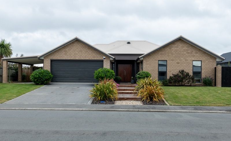  at 15 Torbay Avenue, Huntingdon, Ashburton