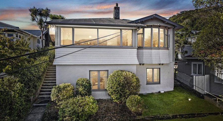  at 17 Burrows Avenue, Karori, Wellington, Wellington