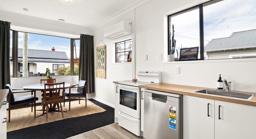  at 16 Eskvale Street, Saint Kilda, Dunedin, Otago