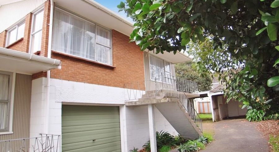  at 2/32 Trafalgar Street, Onehunga, Auckland City, Auckland