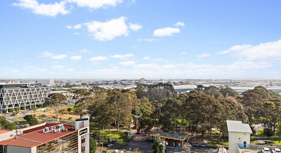  at 1102/17 Amersham Way, Manukau, Manukau City, Auckland