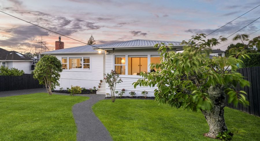  at 5 Havelock Avenue, Forrest Hill, North Shore City, Auckland