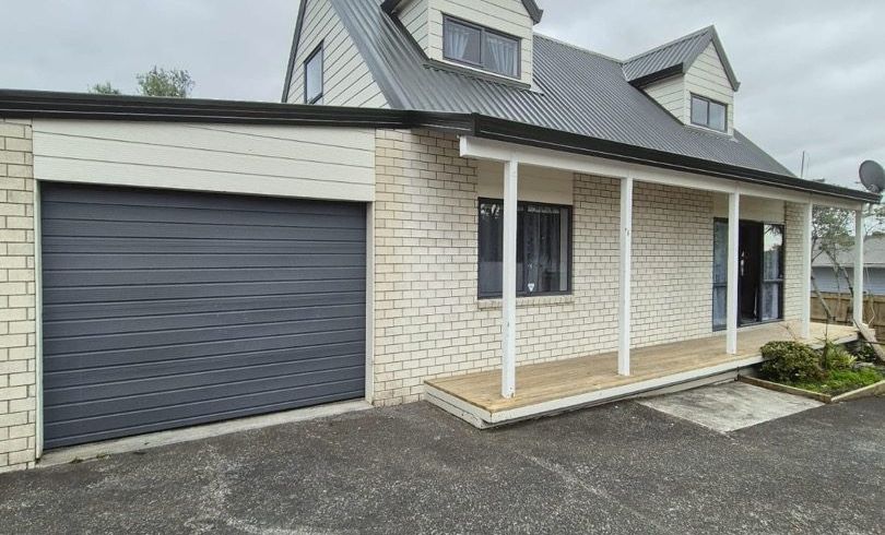  at 6a  Blacklock Avenue, Henderson, Waitakere City, Auckland