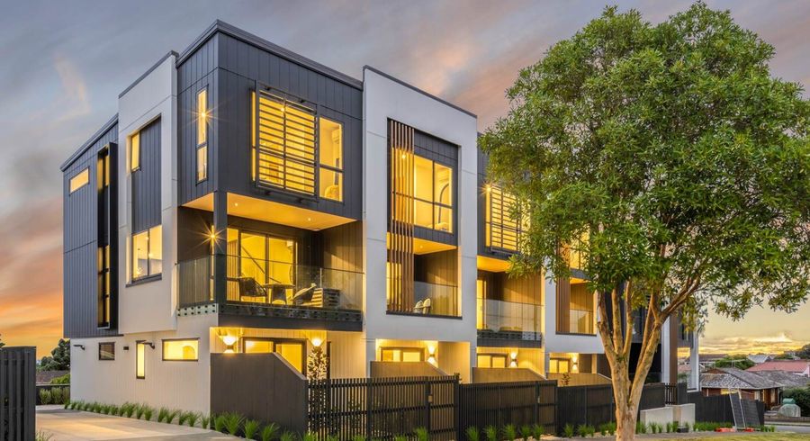  at 33 Turama Road, Royal Oak, Auckland