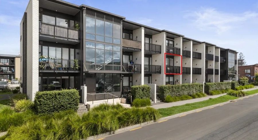  at E104/38 Fraser Avenue, Northcote, North Shore City, Auckland