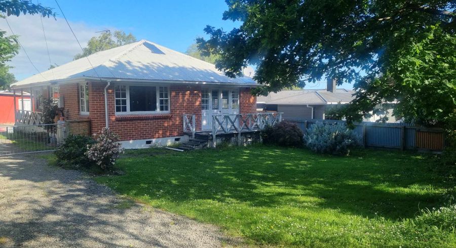  at 16 Watt Street, Featherston