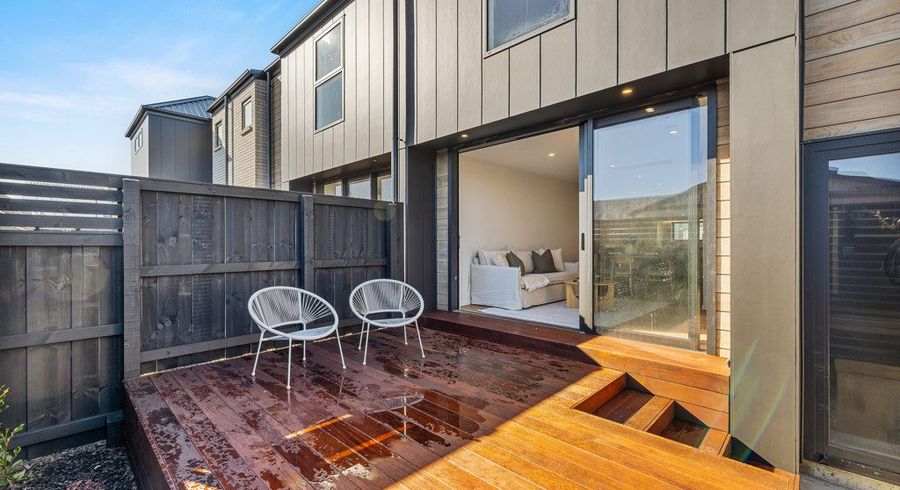  at 4/102 Warrington Street, Edgeware, Christchurch City, Canterbury