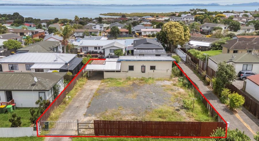  at 37 Templeton Place, Clendon Park, Manukau City, Auckland