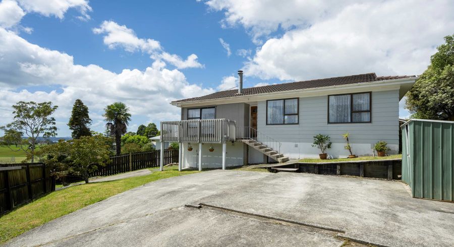  at 28 Beauchamp Drive, Massey, Auckland