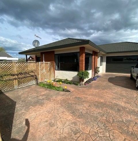  at 8B Wilton Row, Taradale, Napier