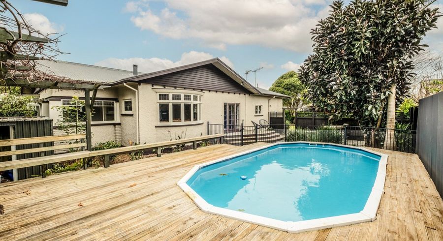  at 165 Coronation Avenue, Welbourn, New Plymouth