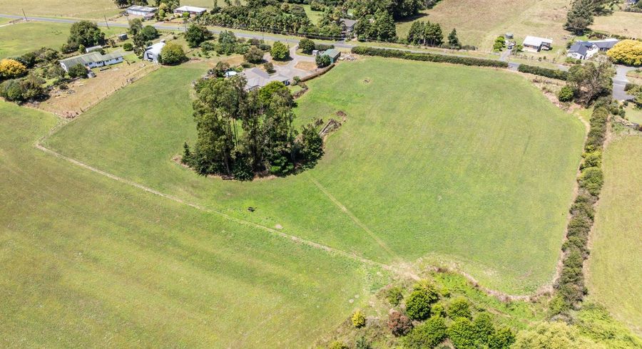  at 93 Hall Road, Peacocke, Hamilton, Waikato