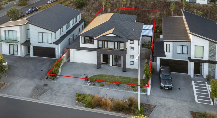  at 10 Tawatawa Street, Long Bay, North Shore City, Auckland
