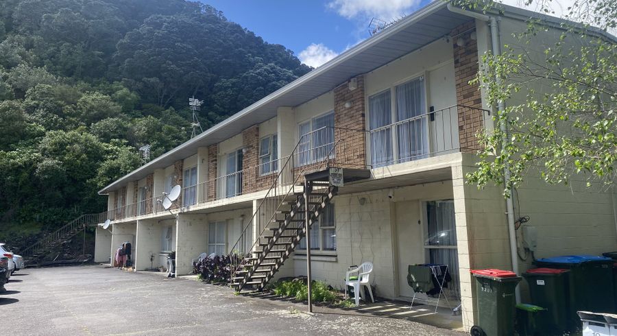  at 2/328 Mount Eden Road, Mount Eden, Auckland City, Auckland