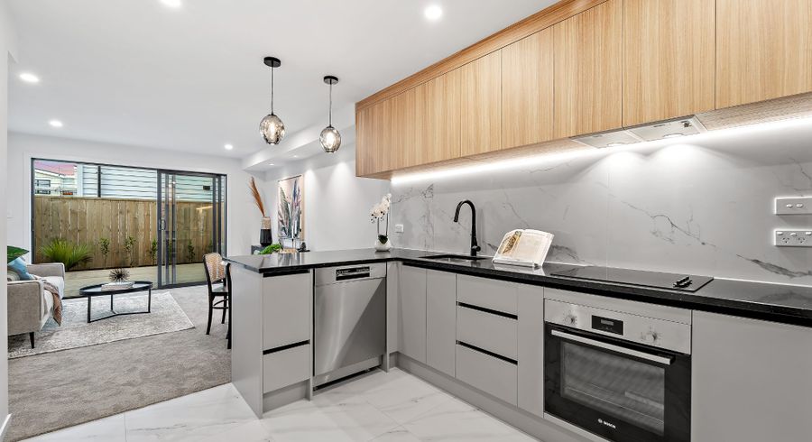  at 6/23 Tudor Road, Henderson, Waitakere City, Auckland