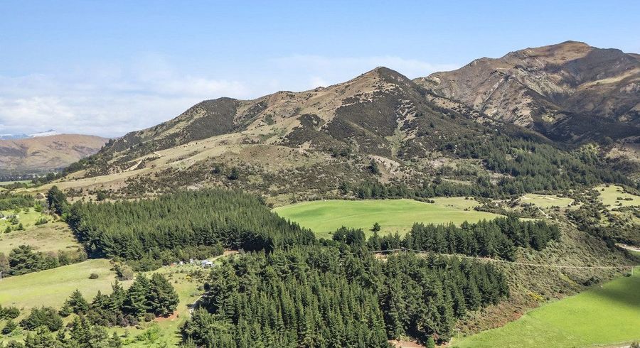  at 1/965 Lake Hawea - Albert Town Road, Albert Town, Wanaka, Otago