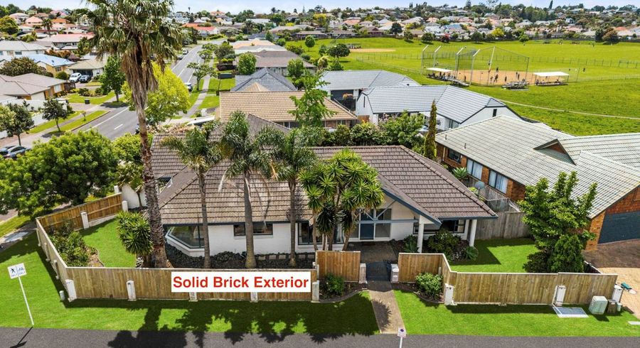  at 51 Meadowland Drive, Somerville, Manukau City, Auckland