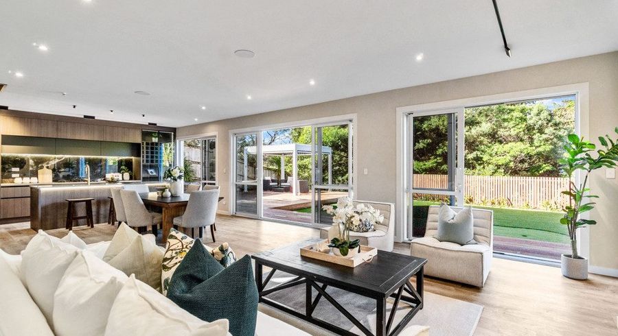  at 9C Olwyn Place, Greenhithe, North Shore City, Auckland