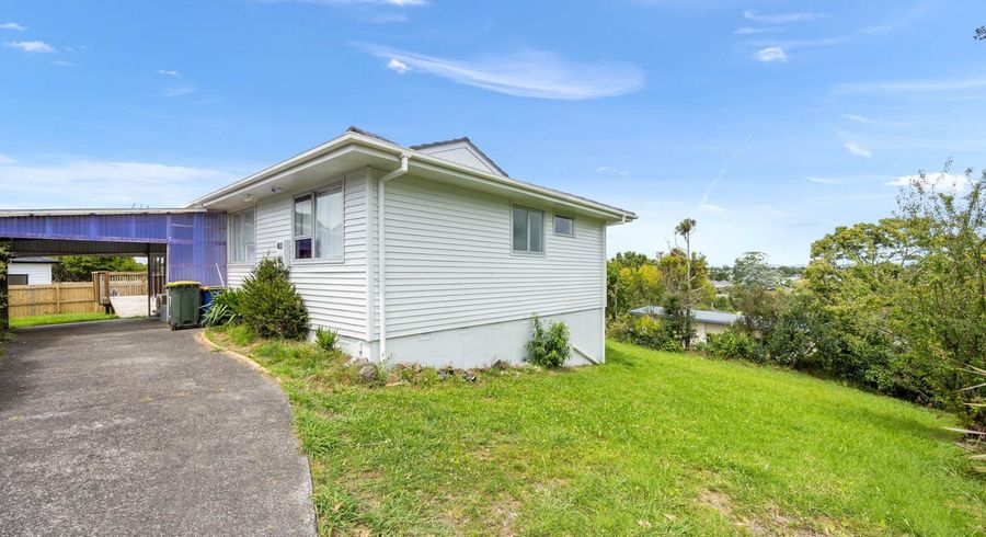  at 7 Shale Avenue, Massey, Auckland