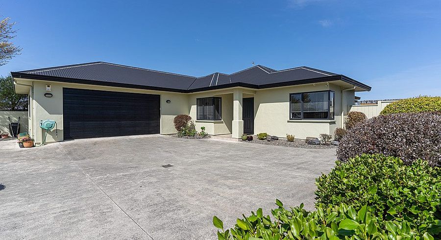  at 33 Washington Parade, Milson, Palmerston North