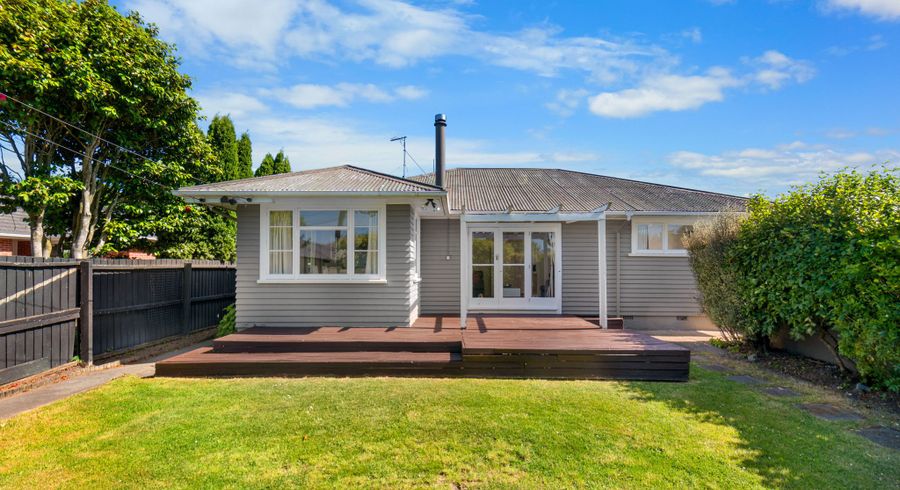  at 1/31 Pinehurst Crescent, Russley, Christchurch