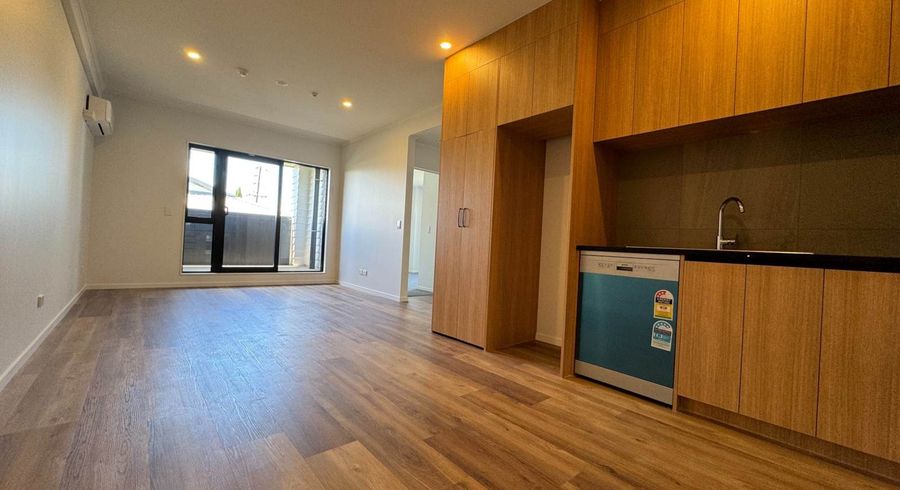  at 102/48 Clay Works Lane, New Lynn, Waitakere City, Auckland