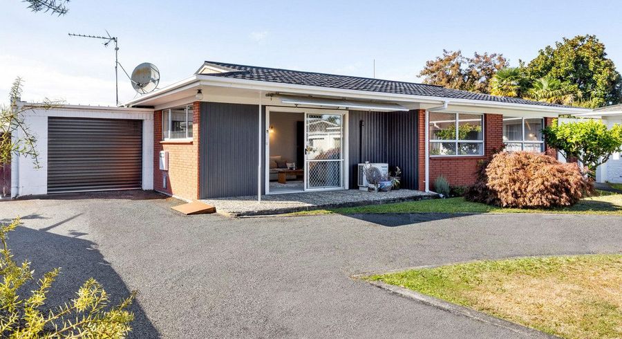  at 32D Campbell Street, Leamington, Cambridge