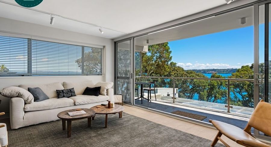  at 4/57 Sarsfield Street, Herne Bay, Auckland City, Auckland