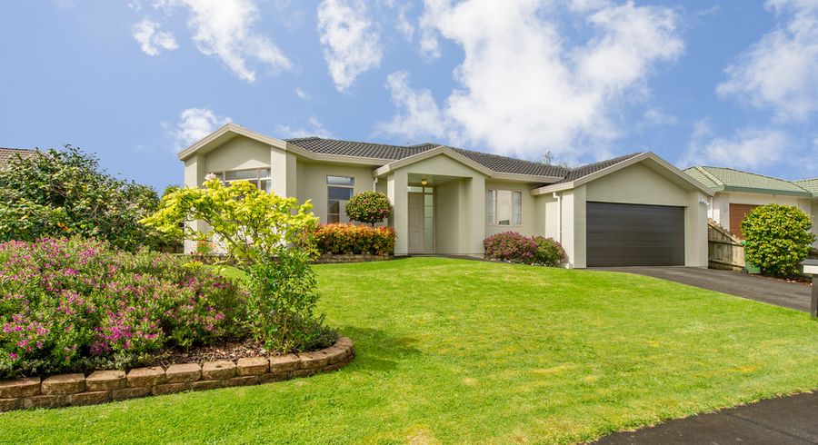  at 32 Ambleside Drive, Northpark, Auckland