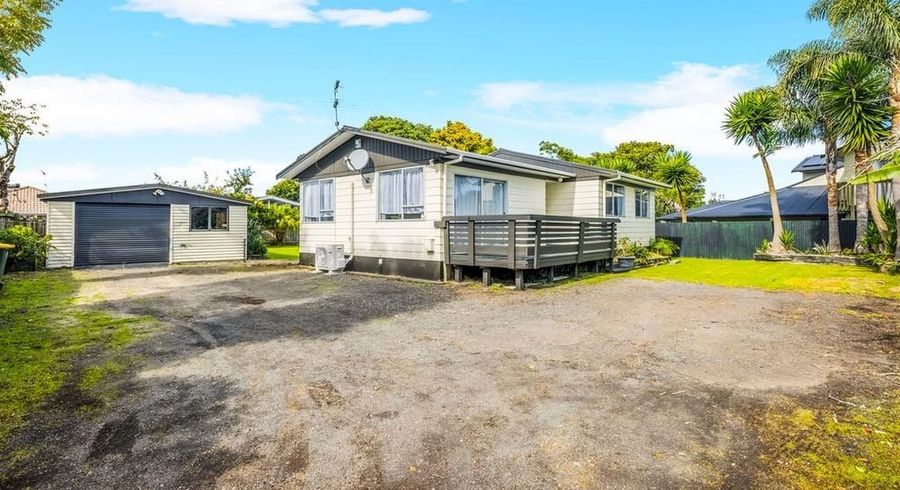  at 19 Adel Place, Weymouth, Manukau City, Auckland