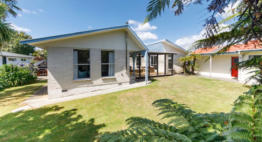  at 2/4 Hampden Street, Awapuni, Palmerston North
