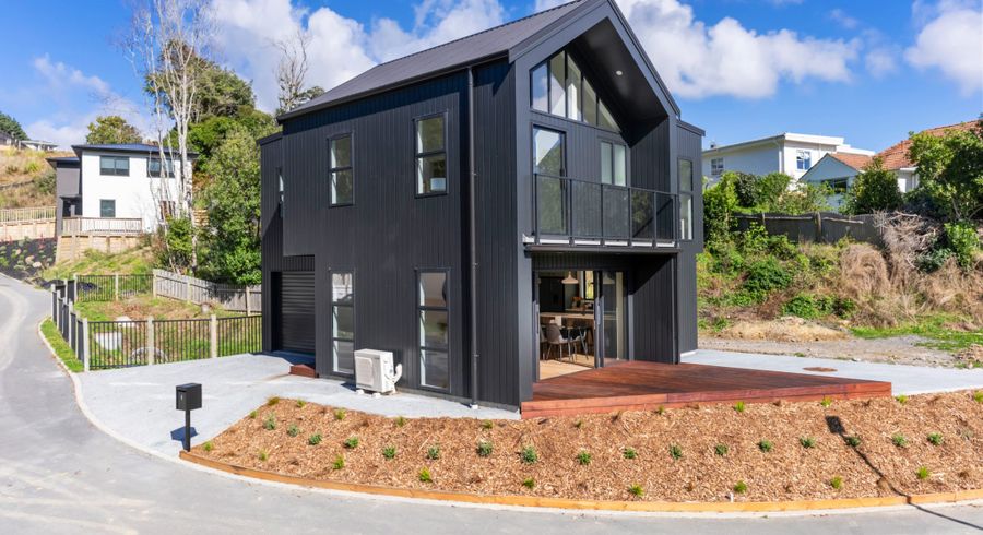  at 4 Te Ara Kohuhu, TAWA, WELLINGTON