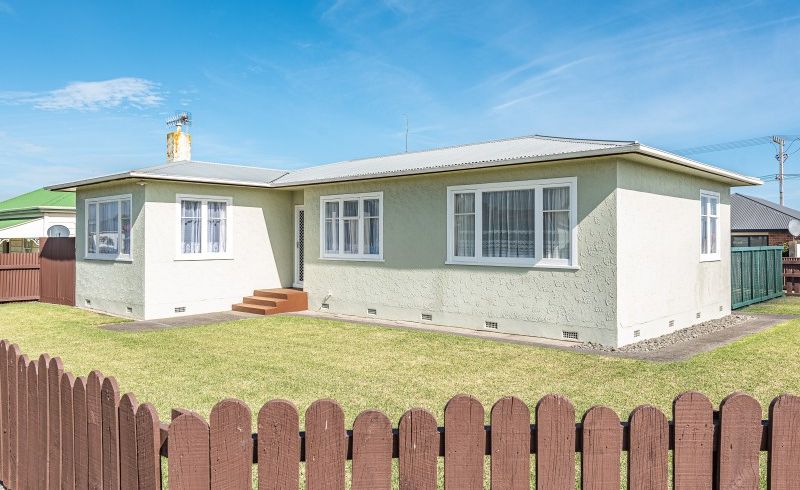  at 4 Mosston Road, Castlecliff, Whanganui