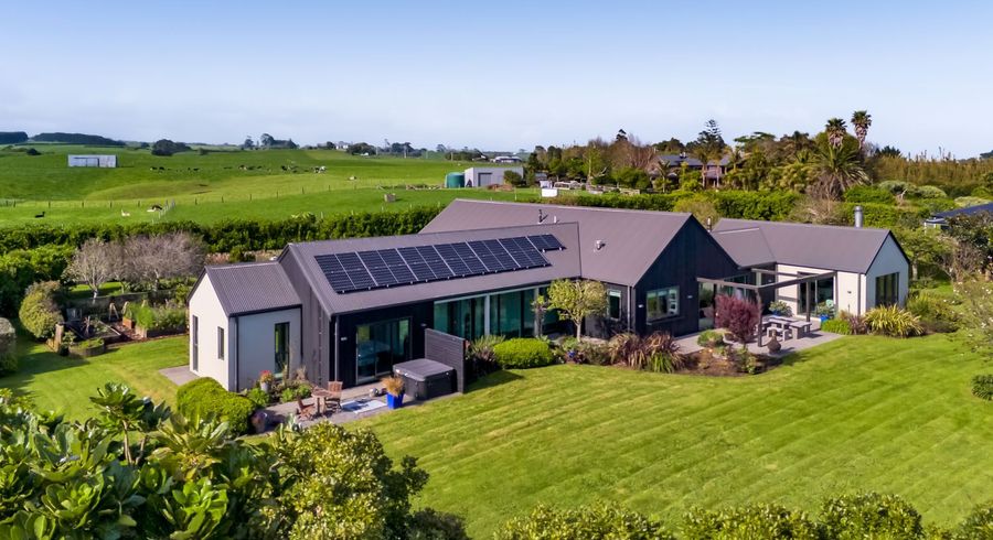  at 274 Lower Weld Road, Oakura, New Plymouth, Taranaki